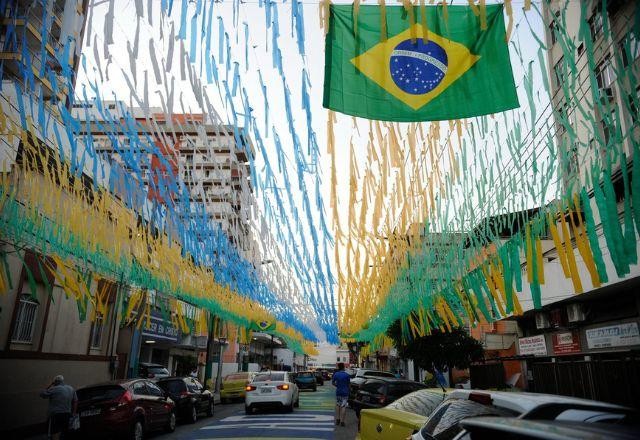 Imagem da noticia Copa do Mundo deve movimentar R$ 1,48 bilhão em vendas no Brasil