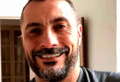 Polícia divulga imagens para identificar suspeito de matar corretor em SP Polícia divulga imagens para identificar suspeito de matar corretor em SP