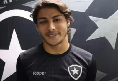 Jogador Marcinho faz acordo com família de casal morto após atropelamento Jogador Marcinho faz acordo com família de casal morto após atropelamento