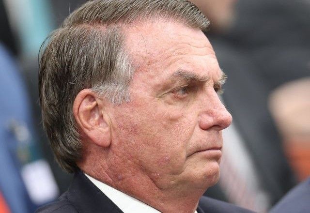 Imagem da noticia Mourão, Pazuello e Tarcísio estão entre testemunhas de Bolsonaro autorizadas por Moraes