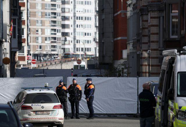 Explosão atinge sinagoga na Bélgica e levanta suspeita de antissemitismo Explosão atinge sinagoga na Bélgica e levanta suspeita de antissemitismo