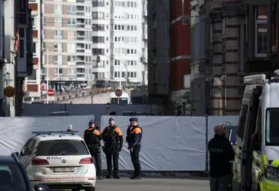 Explosão atinge sinagoga na Bélgica e levanta suspeita de antissemitismo Explosão atinge sinagoga na Bélgica e levanta suspeita de antissemitismo