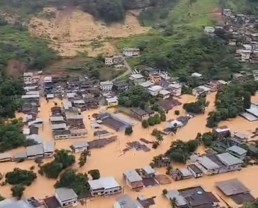 Imagem da noticia Chuva forte deixa 4 mortos no Espírito Santo