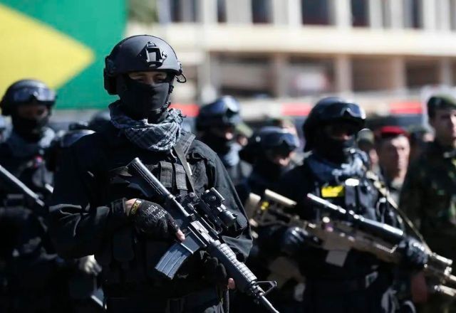 Imagem da noticia Brasil é o 12º país com a maior força militar do mundo; veja ranking