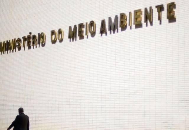 Imagem da noticia Moraes quebra sigilos de ministro e afasta presidente e servidores do Ibama