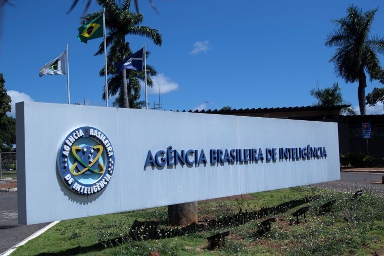 Imagem da noticia Ministros do STF e políticos eram alvos da "Abin paralela", investigada pela PF