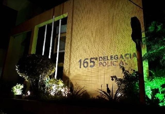 Imagem da noticia Mãe e filho são presos por matar pai a pauladas no RJ