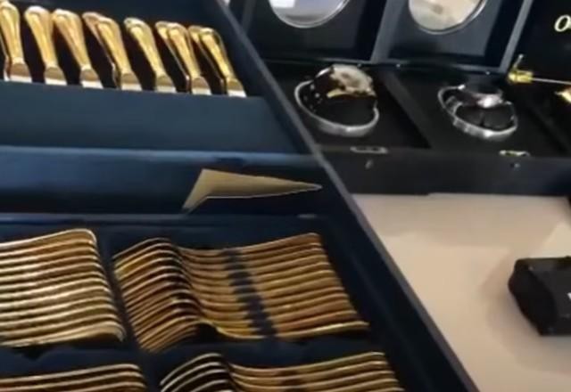 Imagem da noticia Vídeo: faqueiro de ouro é apreendido pela PF em mansão de líder de facção