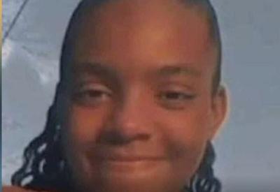 Mãe e filha são encontradas mortas dentro de casa em Magé (RJ) Mãe e filha são encontradas mortas dentro de casa em Magé (RJ)