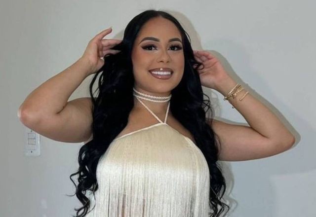 Imagem da noticia Mulher é morta por ex-companheiro com seis tiros na frente da filha