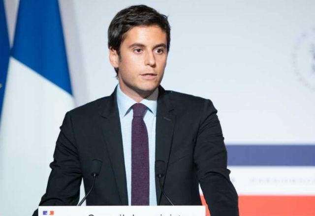 Imagem da noticia França eleva alerta de terrorismo ao nível máximo após ataque em Moscou