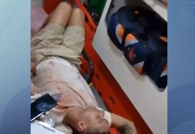 Imagem da noticia Casal denuncia homofobia após ser agredido por 8 homens em bar no DF