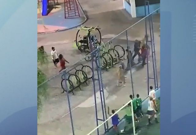 Imagem da noticia RJ: Pastor é denunciado por agressão contra duas mulheres durante pregação em praça