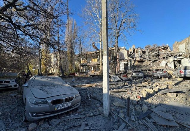 Imagem da noticia Rússia lança maior ataque aéreo contra a Ucrânia desde o início da guerra
