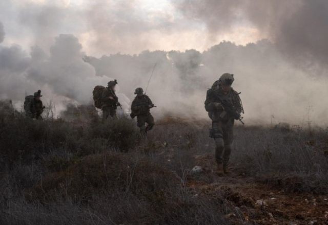 Imagem da noticia Exército israelense adverte moradores para ainda não voltarem ao sul do Líbano