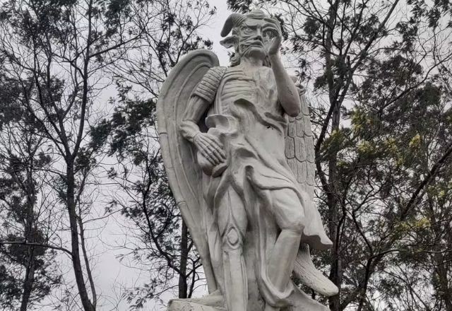 Imagem da noticia Justiça mantém interdição de templo dedicado a Lúcifer no RS