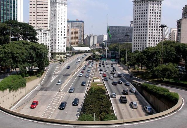Imagem da noticia Governo de SP publica lei que isenta IPVA de veículos menos poluentes