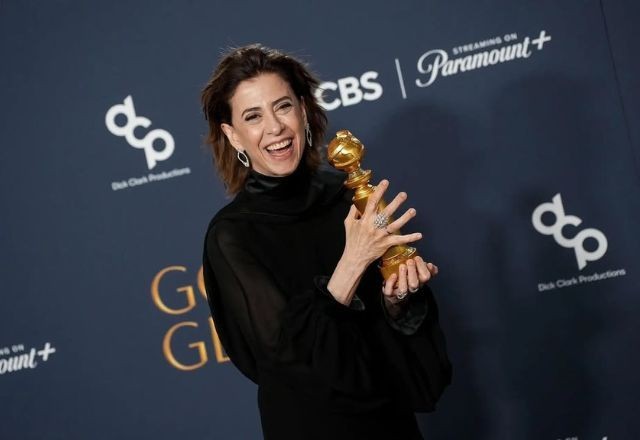 Imagem da noticia Lula liga para Fernanda Torres após vitória no Globo de Ouro: “Um milhão de parabéns”