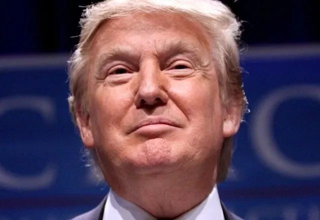 Imagem da noticia Trump é condenado em caso de suborno envolvendo ex-atriz pornô, mas não terá punição