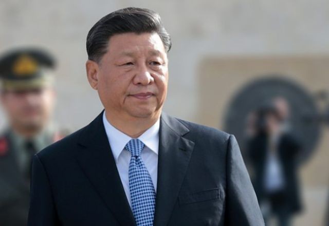Imagem da noticia China aumenta tarifas sobre produtos dos EUA para 125%