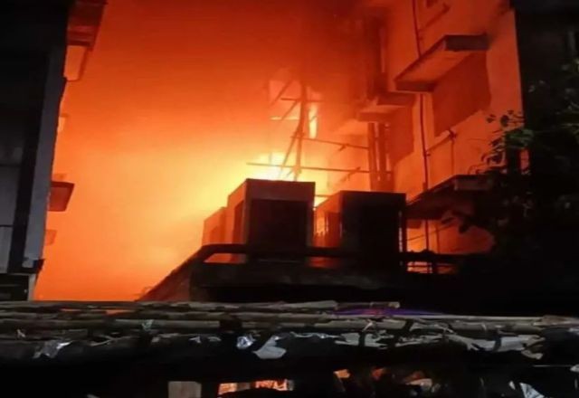 Imagem da noticia Incêndio em hotel na Índia deixa pelo menos 14 mortos