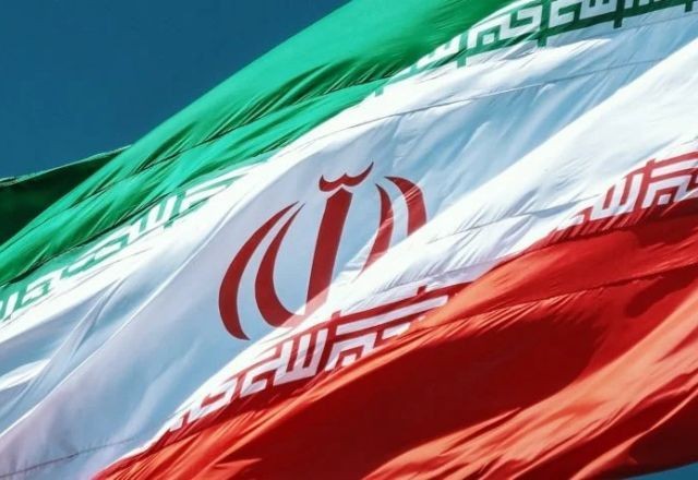 Imagem da noticia Irã confirma início de cessar-fogo com Israel após fim de bombardeios