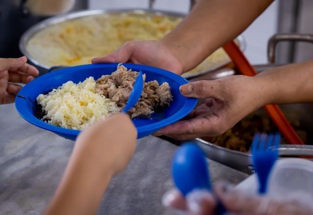 Imagem da noticia Almoço nas férias: governo de SP encerra solicitações para refeições nesta sexta (27)