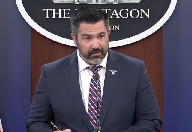 Imagem da noticia Pentágono reavalia e diz que ataques dos EUA atrasaram programa nuclear do Irã em até 2 anos