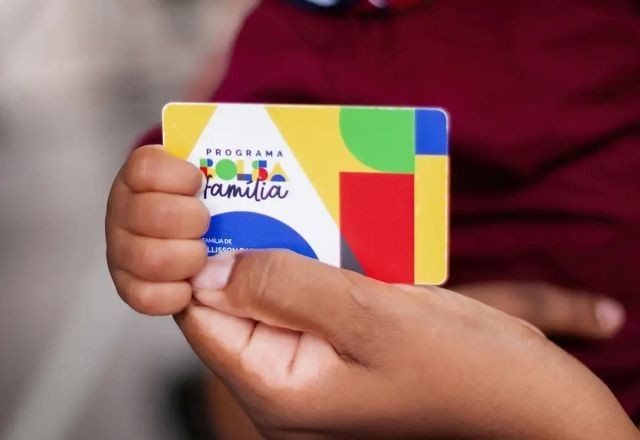 Imagem da noticia Bolsa Família libera parcela de julho para beneficiários com NIS 2