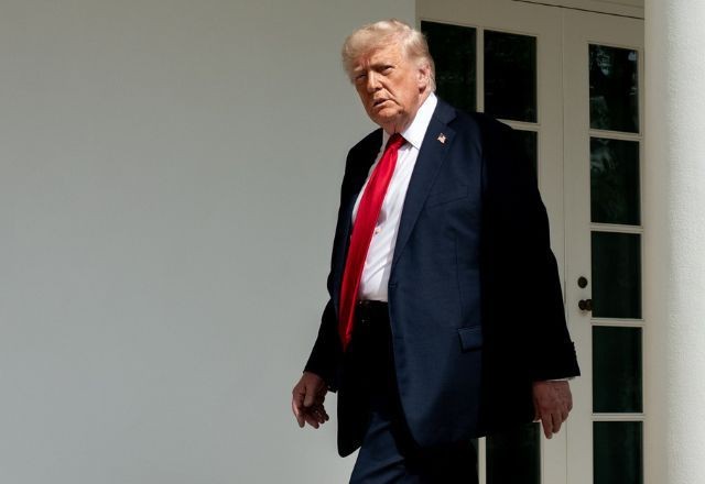 Imagem da noticia Taxação de Trump é desaprovada por 60% dos americanos, diz pesquisa