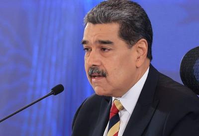 Maduro antecipa Natal na Venezuela para 1º de outubro Maduro antecipa Natal na Venezuela para 1º de outubro