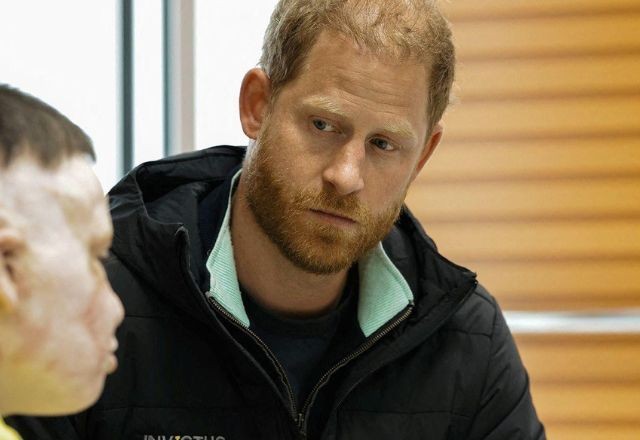 Imagem da noticia Príncipe Harry faz visita surpresa na Ucrânia e promete ajudar feridos de guerra