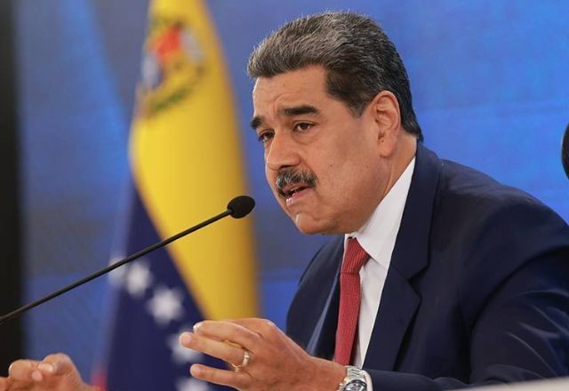 Imagem da noticia Venezuela anuncia exercícios militares em ilha do Caribe em meio a tensões com EUA