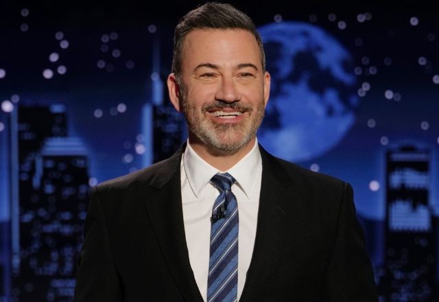 Imagem da noticia Jimmy Kimmel volta ao ar e diz que não teve intenção de zombar de morte de Charlie Kirk