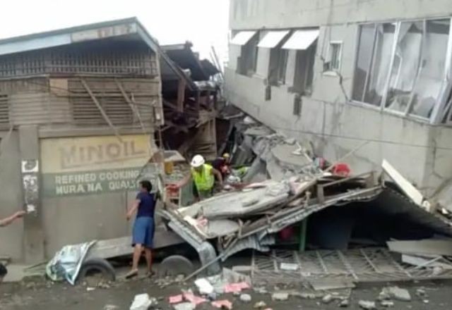 Imagem da noticia Número de mortos em terremoto nas Filipinas sobe para 72