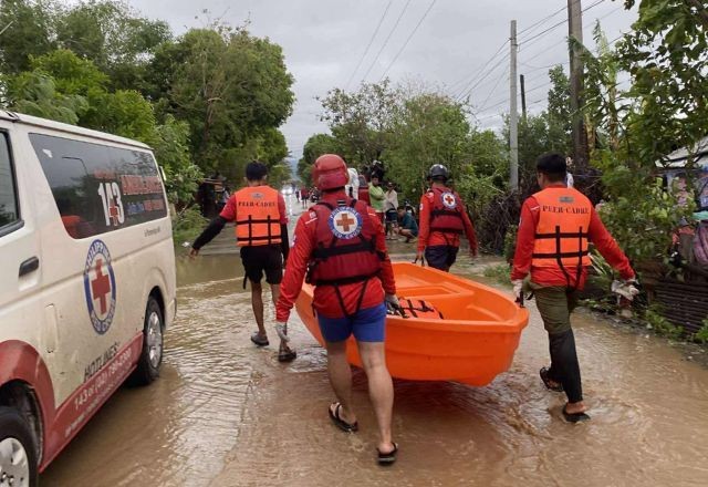 Imagem da noticia Número de mortos após passagem de tufão nas Filipinas sobe para 66