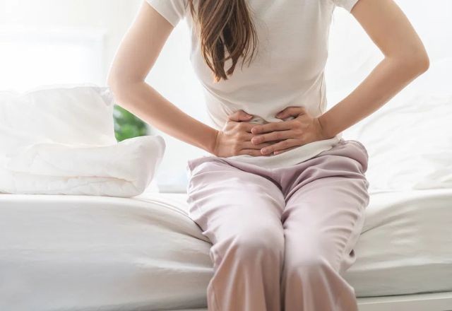 Imagem da noticia Projeto que prevê licença menstrual mensal avança no Congresso; entenda