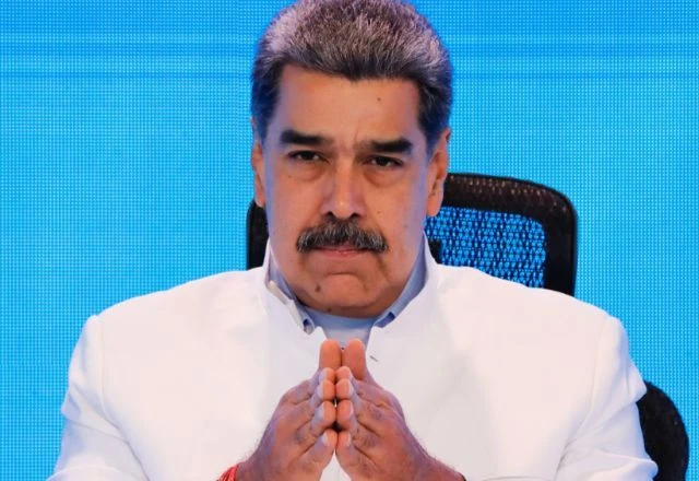Imagem da noticia "Não conseguirão derrotar a Venezuela", diz Maduro em meio a tensão com EUA