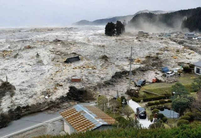 Imagem da noticia Japão suspende alerta de tsunami emitido após terremoto