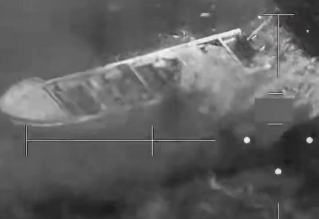 Imagem da noticia Novo ataque dos EUA contra embarcações no Pacífico deixa 8 mortos