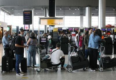 Alta temporada: veja o que fazer em caso de voos cancelados e bagagens danificadas Alta temporada: veja o que fazer em caso de voos cancelados e bagagens danificadas