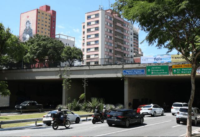 Imagem da noticia Polícia prende suspeito de empurrar ex-companheira de viaduto no centro de SP