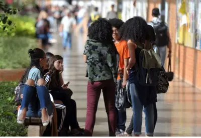 Governo divulga calendário de pagamentos do Pé-de-Meia 2026; veja datas Governo divulga calendário de pagamentos do Pé-de-Meia 2026; veja datas