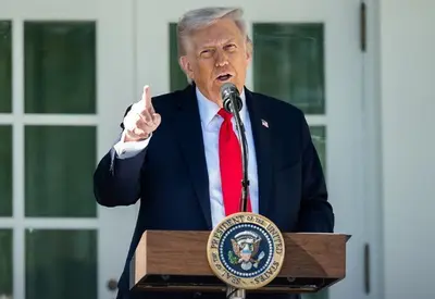 EUA: Após derrubada na Suprema Corte, novas tarifas de Trump entram em vigor EUA: Após derrubada na Suprema Corte, novas tarifas de Trump entram em vigor