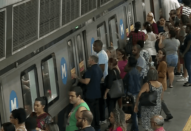 Rio suspende aumento da tarifa do metrô; passagem segue em R$ 7,90 Rio suspende aumento da tarifa do metrô; passagem segue em R$ 7,90