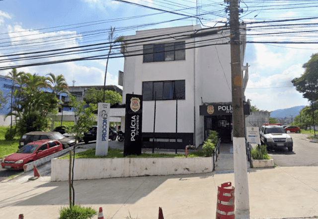 Homem é suspeito de tentar matar a ex-namorada a facadas na zona norte de SP Homem é suspeito de tentar matar a ex-namorada a facadas na zona norte de SP