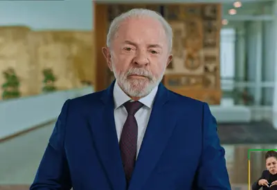 Lula anuncia medidas de combate ao feminicídio e defende fim da escala 6X1 para melhorar a vida das mulheres Lula anuncia medidas de combate ao feminicídio e defende fim da escala 6X1 para melhorar a vida das mulheres