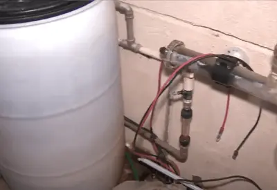 Menina de 11 anos morre após choque elétrico em condomínio de SP; subsíndico é indiciado Menina de 11 anos morre após choque elétrico em condomínio de SP; subsíndico é indiciado