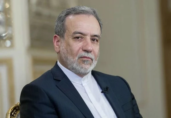 Vorcaro poderá conversar com advogados sem gravação, decide André Mendonça Vorcaro poderá conversar com advogados sem gravação, decide André Mendonça