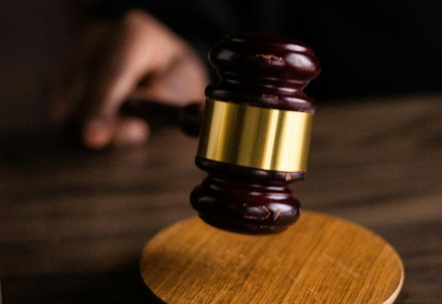 Imagem da noticia "Não tem vergonha de ser preto?": Professora é condenada a 9 anos de prisão por injúria racial